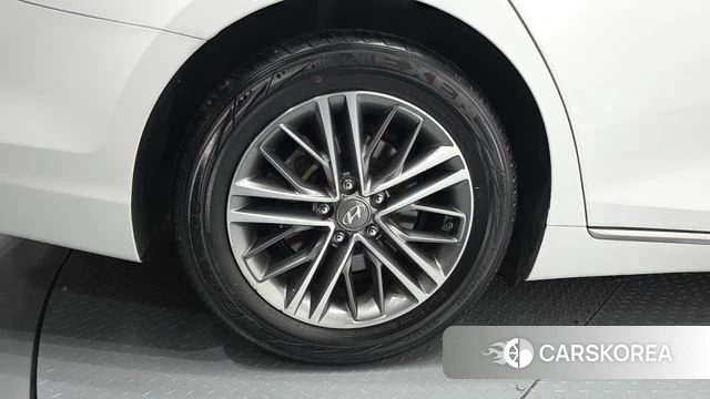 Hyundai Grandeur IG id 3942682 из Кореи 15