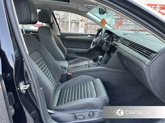 Volkswagen Magotan id 4335874 из Китая 10