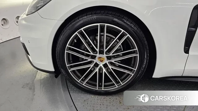 Porsche Panamera (971) id 3449779 из Кореи 15