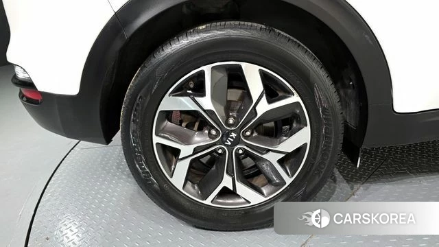 Kia Sportage The Bold id 4396577 из Кореи 25