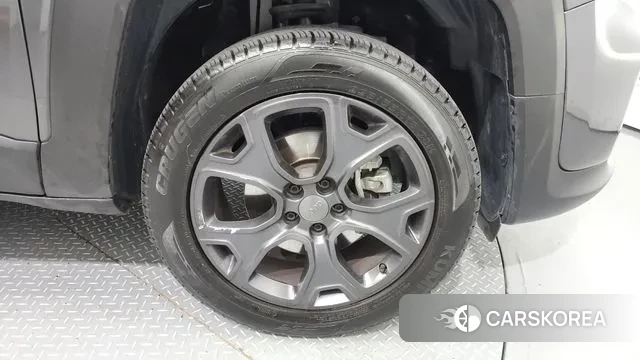 Jeep Renegade id 3043959 из Кореи 15