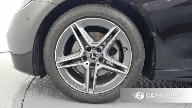 Mercedes-Benz E-Class W213 id 4488357 из Кореи 29
