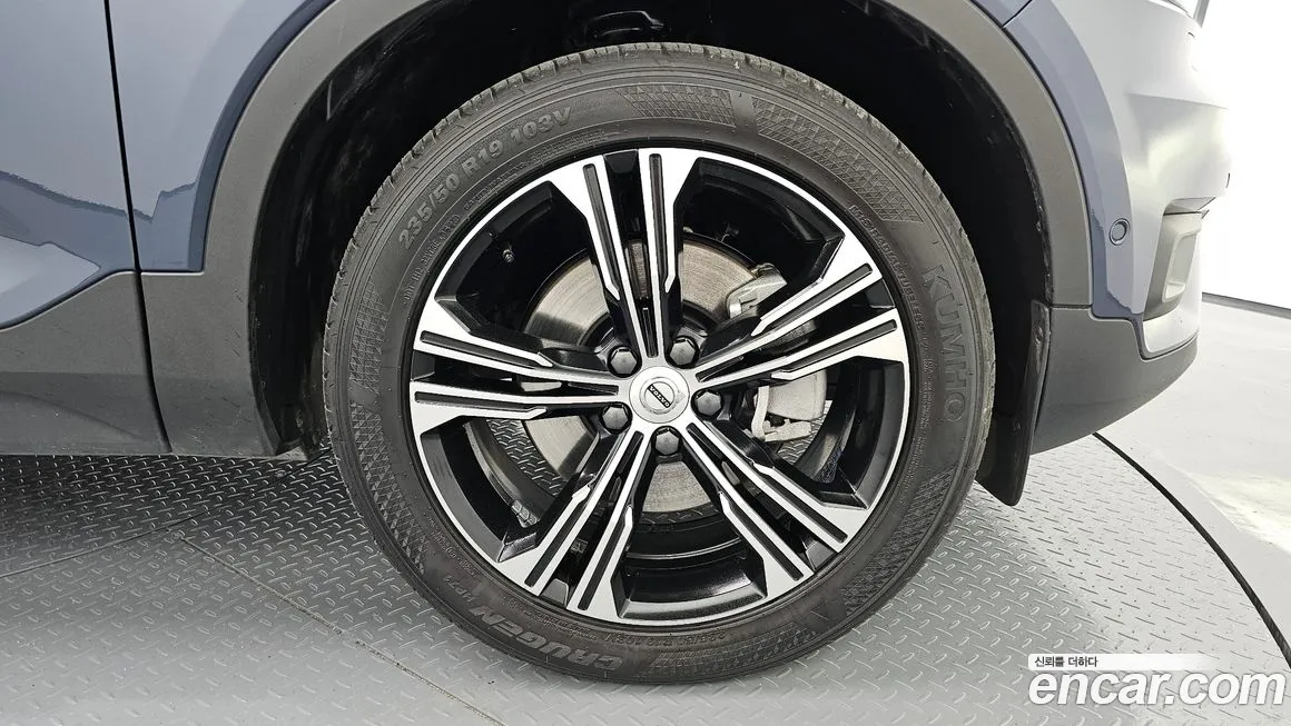 Volvo XC40 id 2066172 из Кореи 15