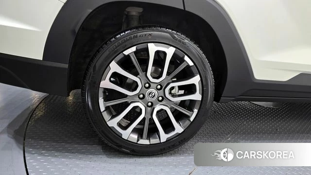 Ssangyong Torres id 3838732 из Кореи 15