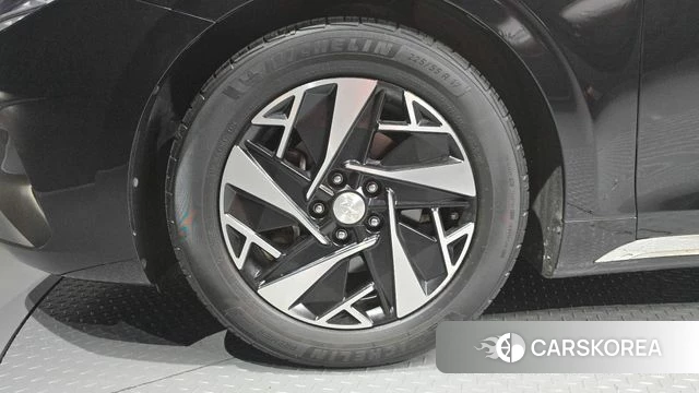 Hyundai The New Grandeur IG Hybrid id 4618671 из Кореи 26