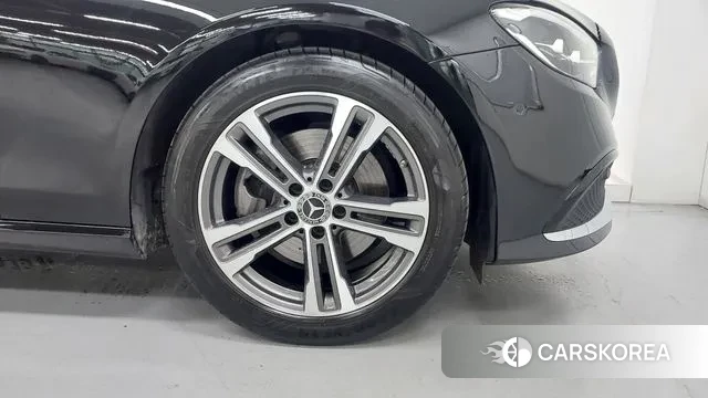 Mercedes-Benz E-Class W213 id 2857782 из Кореи 15