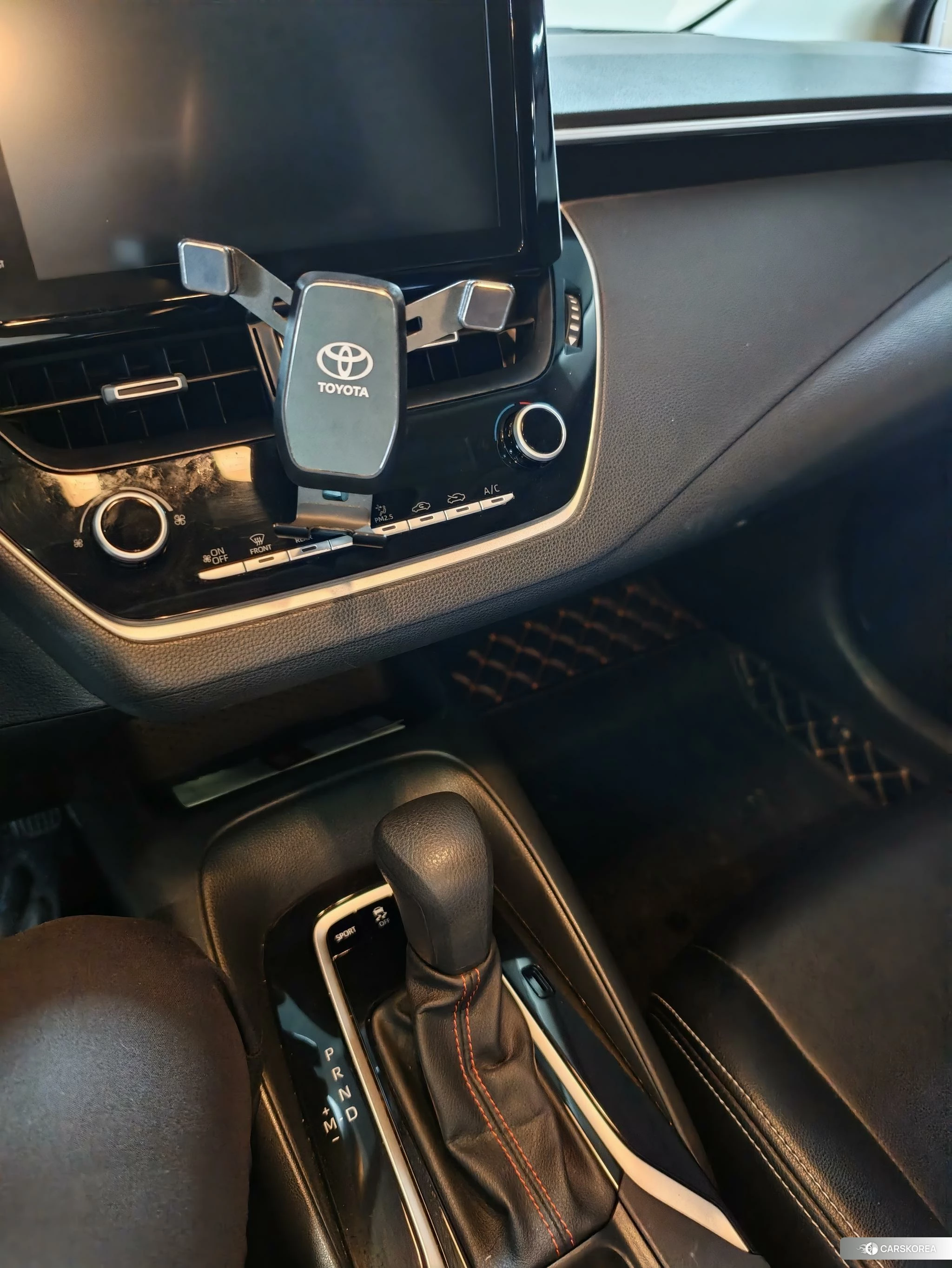 Toyota Corolla 2021 Белый из Китая, фото 5