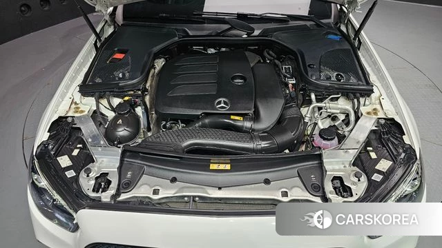 Mercedes-Benz E-Class W213 id 4631273 из Кореи 28