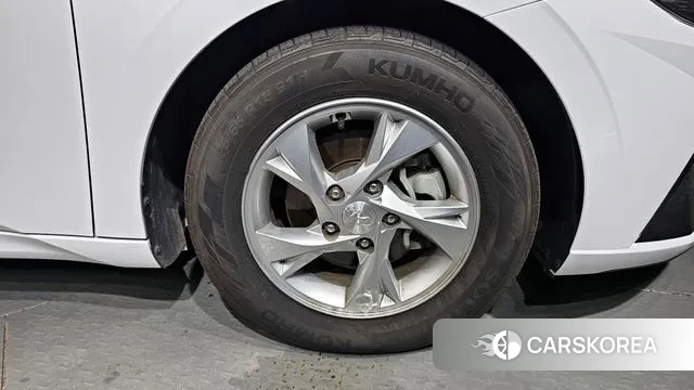 Hyundai Avante (CN7) id 3044848 из Кореи 15