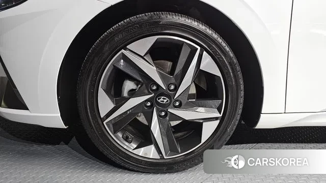 Hyundai Avante (CN7) id 3582698 из Кореи 15