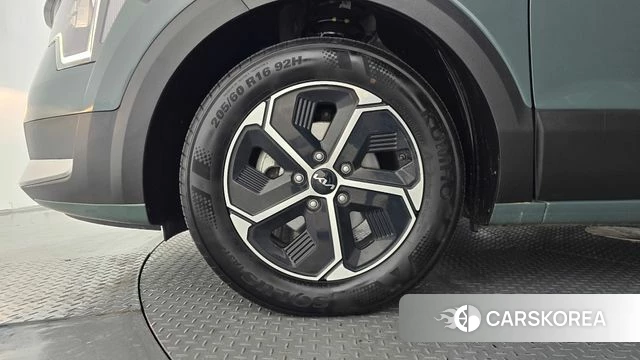Kia Di Ol Nu Niro id 4744910 из Кореи 27