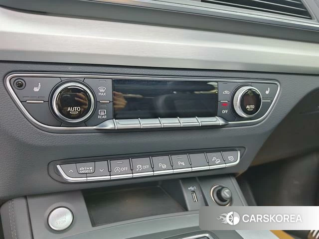 Audi Q5L id 4291255 из Китая 27