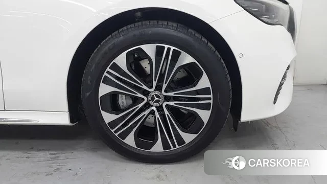 Mercedes-Benz E-Class W214 id 3605527 из Кореи 15