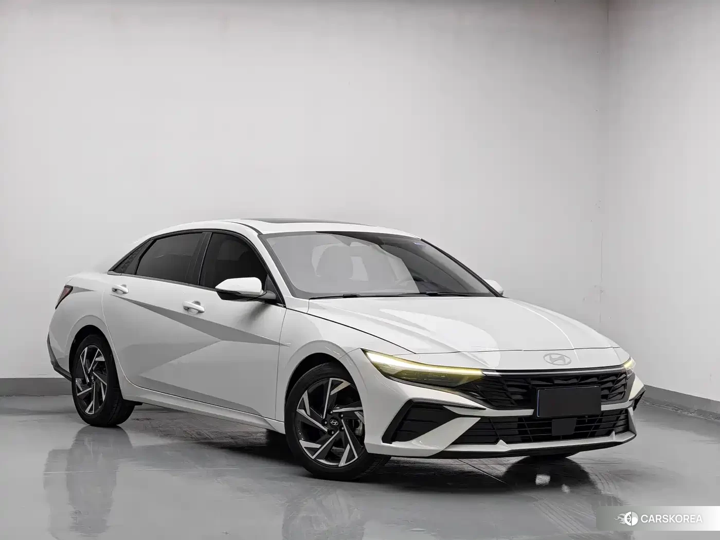 Hyundai Elantra id 4548145 из Китая 15