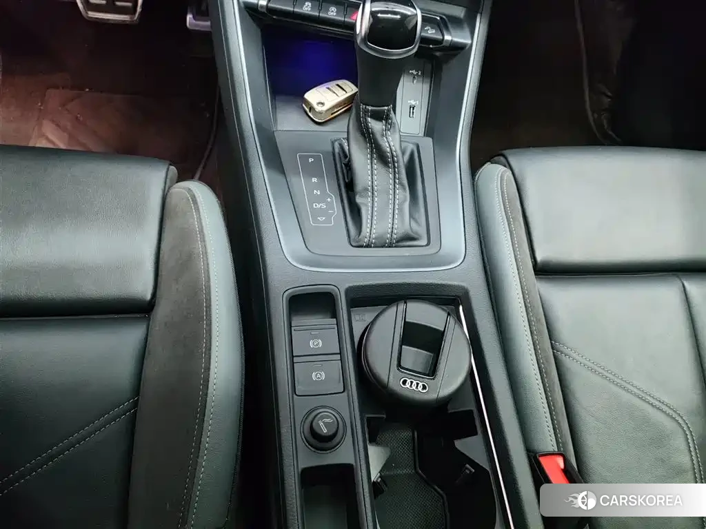 Audi Q3 Sportback id 4539076 из Китая 23