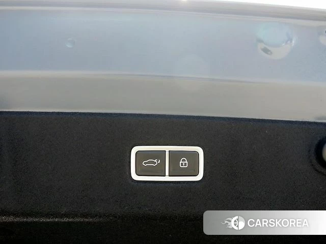 Hyundai Ionic 6 id 4505915 из Кореи 15