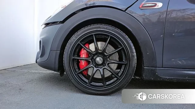 Mini Cooper S id 3455312 из Кореи 15