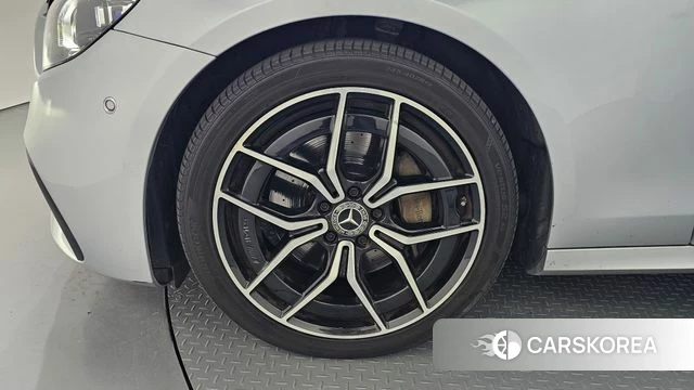 Mercedes-Benz E-Class W213 id 4671596 из Кореи 28