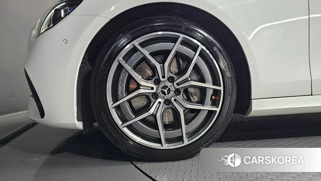 Mercedes-Benz E-Class W213 id 4410193 из Кореи 28