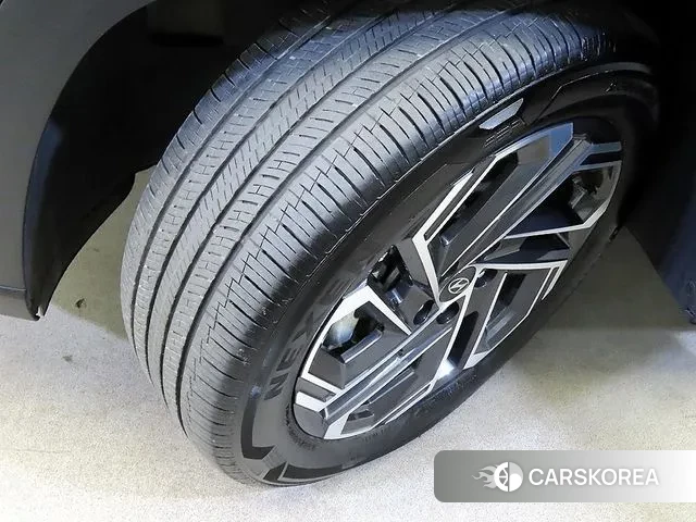 Hyundai The New Tucson (NX4) id 3288924 из Кореи 15