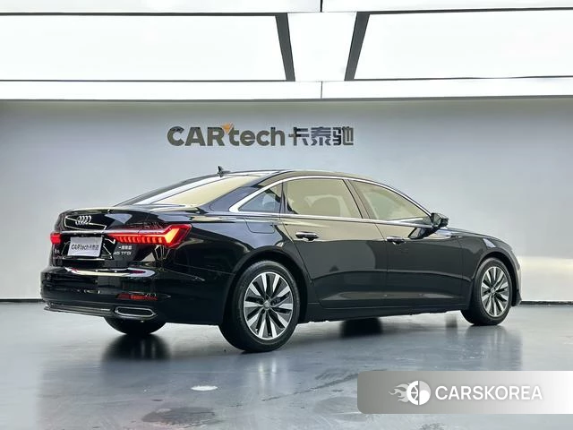 Audi A6L id 4301557 из Китая 18