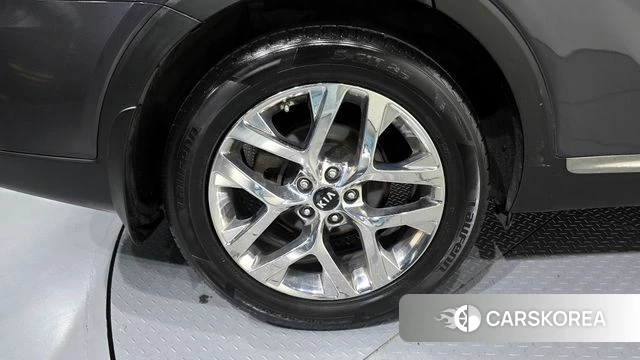 Kia The New Sorento id 4356624 из Кореи 25
