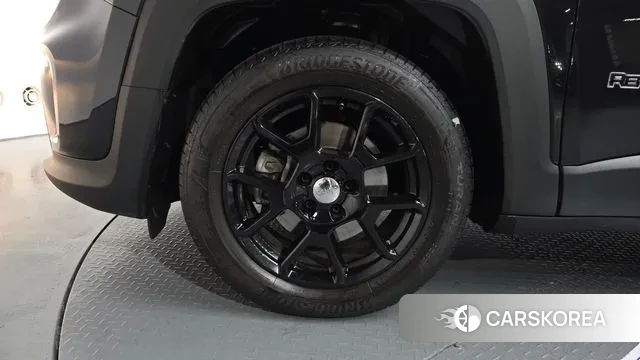Jeep Renegade id 2901474 из Кореи 15