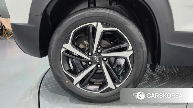 Chevrolet (GM Daewoo) Trailblazer id 4682675 из Кореи 25