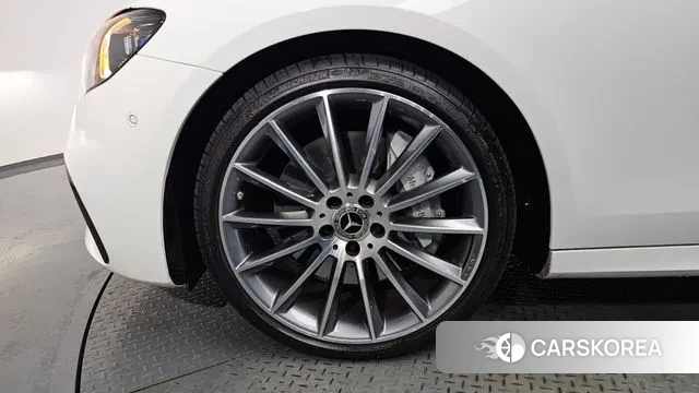 Mercedes-Benz E-Class W213 id 3550941 из Кореи 15