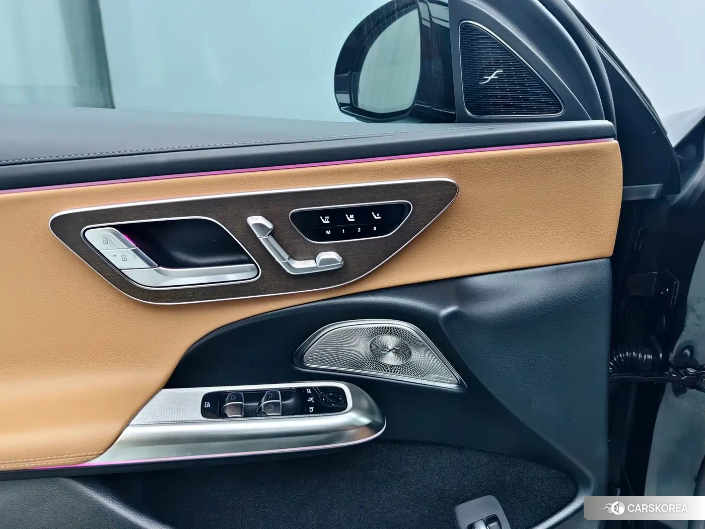 Mercedes-Benz E-Class id 4622379 из Китая 13
