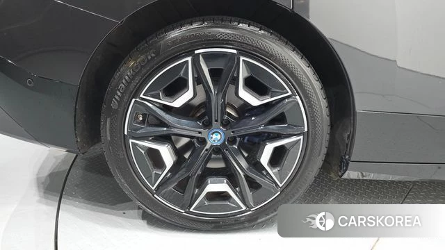 BMW iX id 4355140 из Кореи 15
