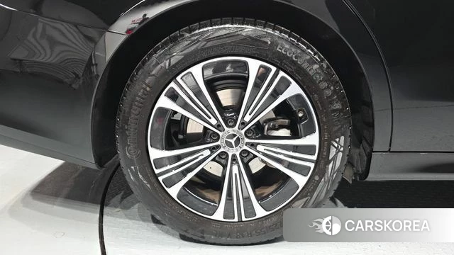 Mercedes-Benz E-Class W214 id 4177497 из Кореи 15