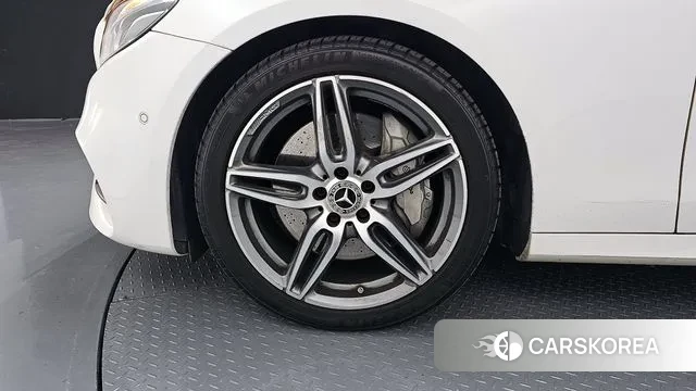 Mercedes-Benz E-Class W213 id 3552825 из Кореи 15