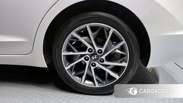 Hyundai The New Avante AD id 3641573 из Кореи 15