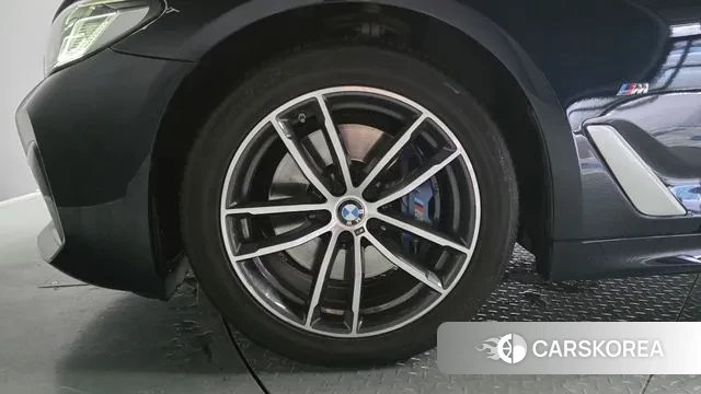 BMW 5 Series (G30) id 3253340 из Кореи 15