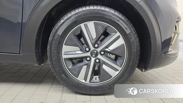 Kia The New Niro id 3438613 из Кореи 15