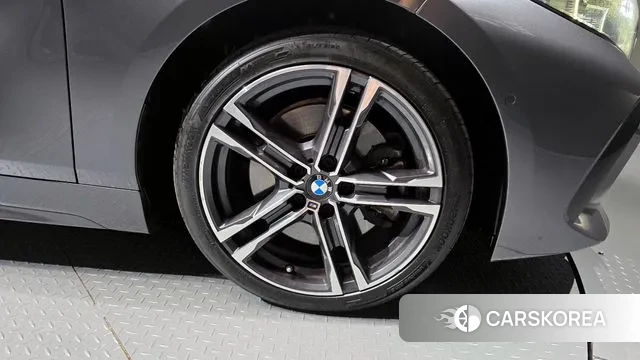 BMW 1 Series (F40) id 2989671 из Кореи 15