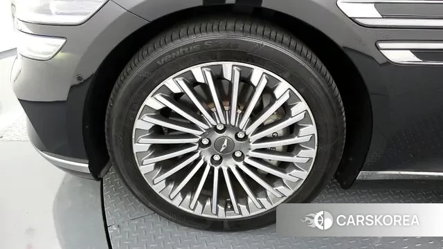 Genesis Electrified G80 (RG3) id 3281265 из Кореи 15