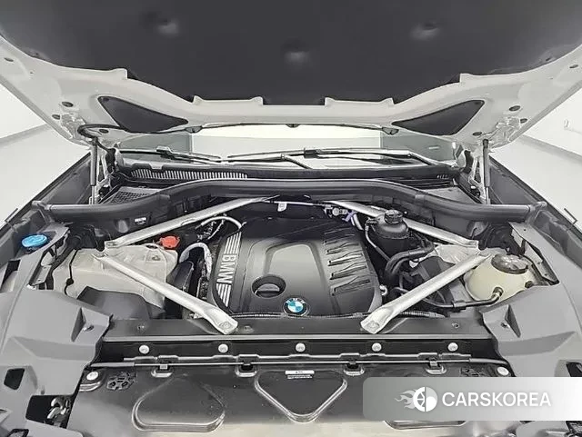 BMW X6 (G06) 2025 Белый из Кореи, фото 5