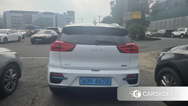 Kia Niro EV id 3681112 из Кореи 15