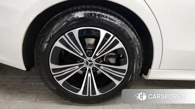 Mercedes-Benz E-Class W214 id 3684480 из Кореи 15