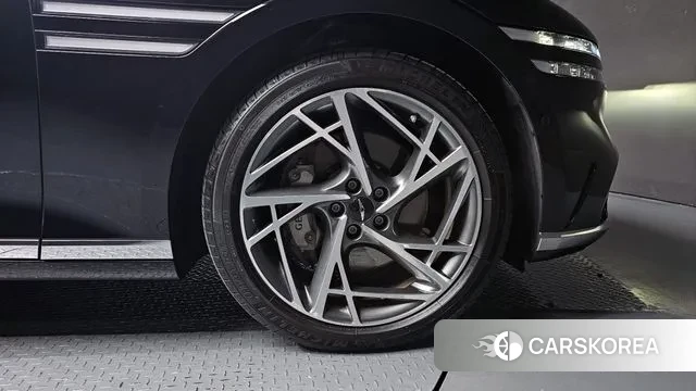 Genesis G90 (RS4) id 3415717 из Кореи 15