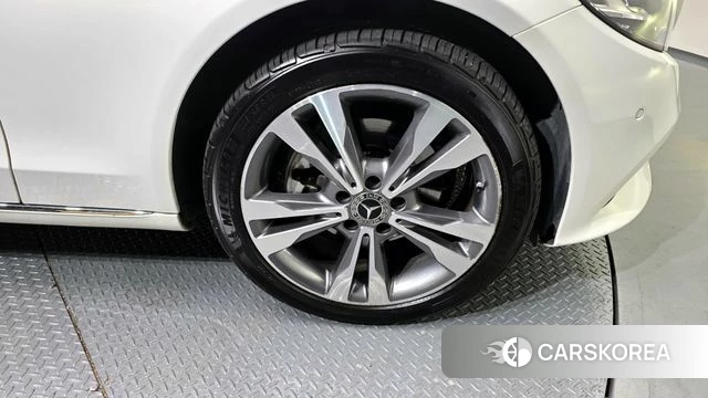 Mercedes-Benz C-Class W205 id 3878477 из Кореи 15