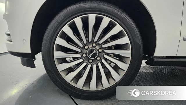 Lincoln Navigator 4th generation id 3910824 из Кореи 15