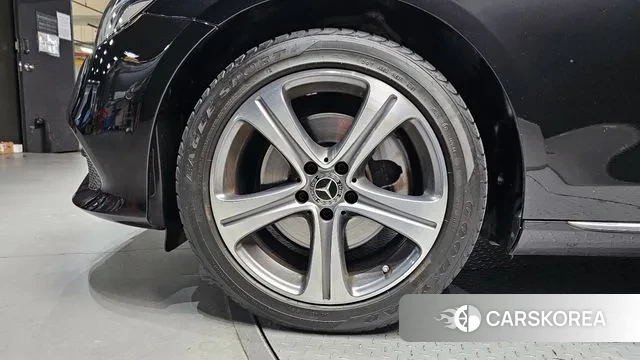 Mercedes-Benz E-Class W213 id 3479957 из Кореи 15