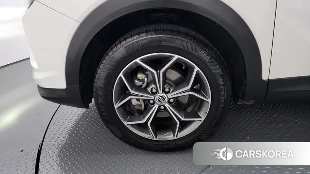 Ssangyong Beautiful Korando id 3453040 из Кореи 15