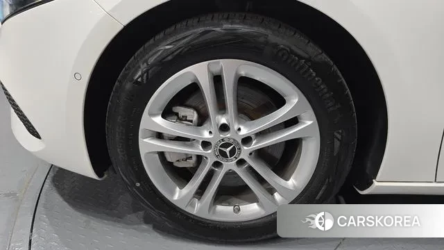 Mercedes-Benz A-Class W177 id 3554763 из Кореи 15