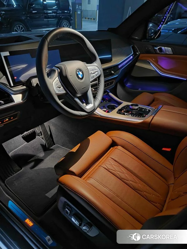 BMW X7 (G07) 2025 Черный из Кореи, фото 5