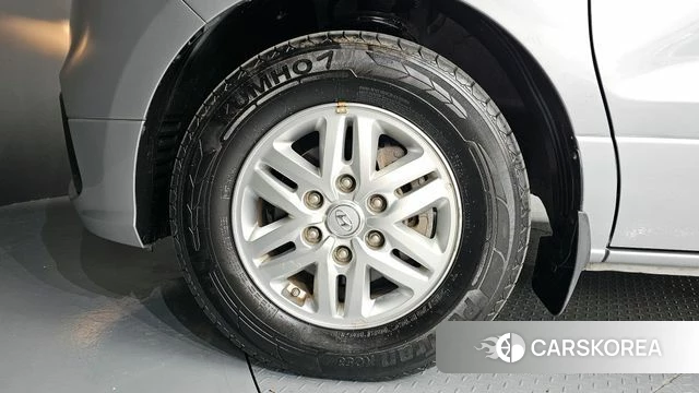 Hyundai The New Grand Starex id 3899959 из Кореи 15