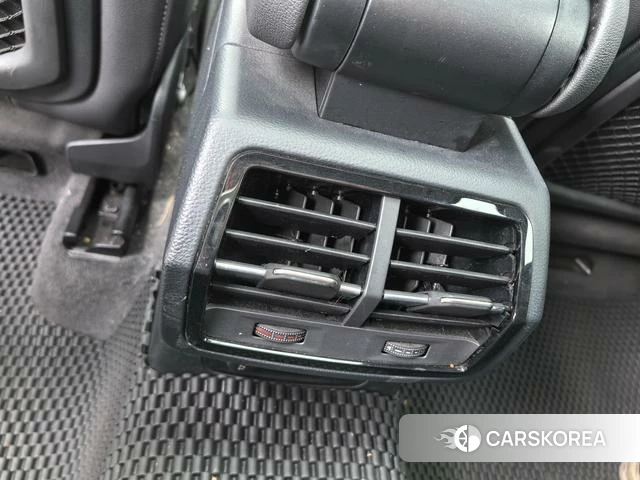 Audi Q3 Sportback id 4261390 из Китая 13